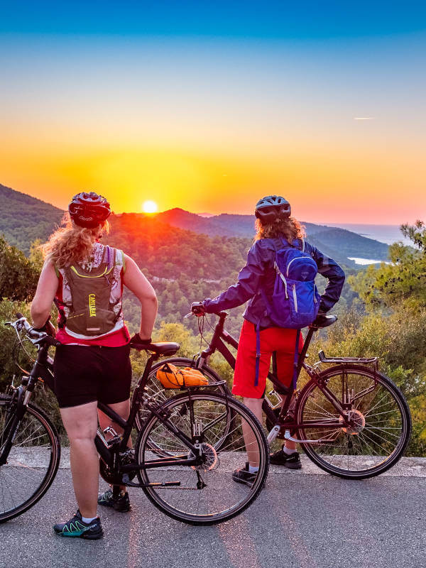 Activités touristiques en Croatie 10 coucher de soleil en vélo