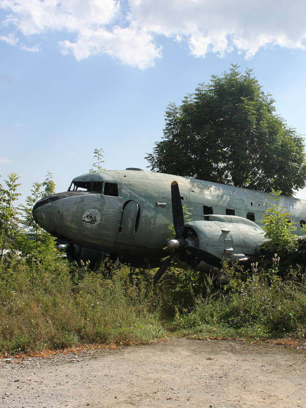 Base militaire désaffectée de Željava